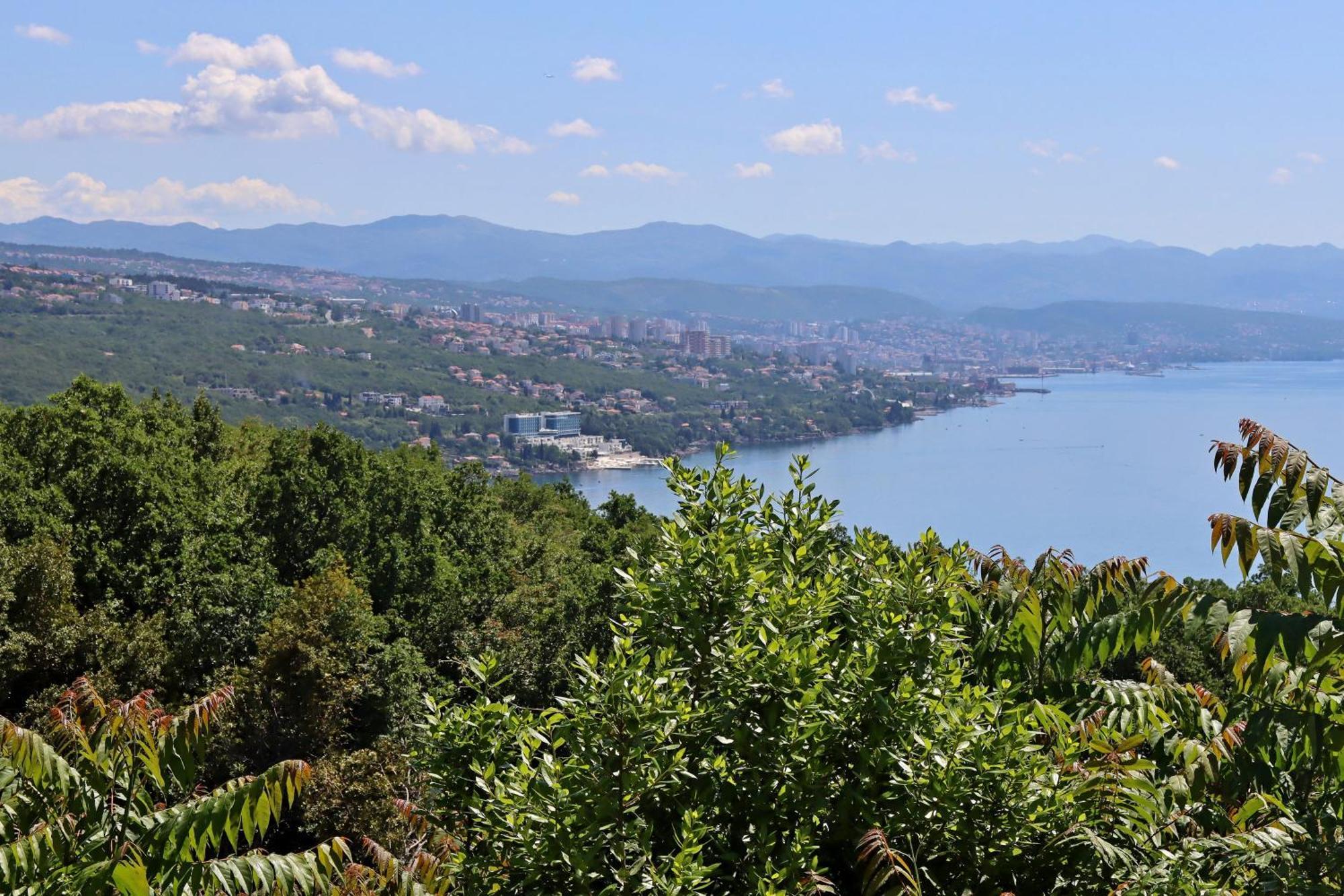 Apartments With A Parking Space Opatija - Pobri, Opatija - 7813 Matulji Zewnętrze zdjęcie
